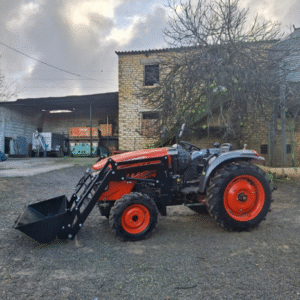 Se fabrican palas cargadoras para mini tractores con balancín