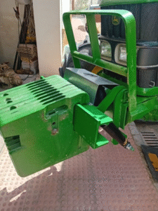 Se fabrican suspensiones neumáticas para los contrapesos del tractor de todos los modelos y marcas. 